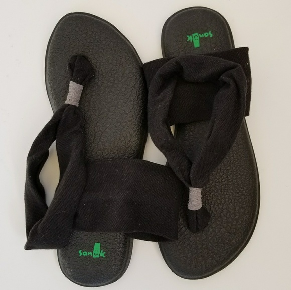 cloth strap flip flops
